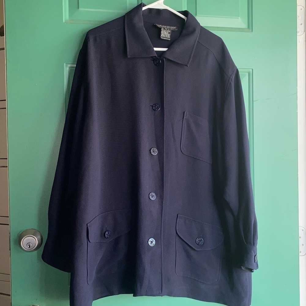 Andrea Jovine size 3x blazer Navy a few fabric pulls shown in photos